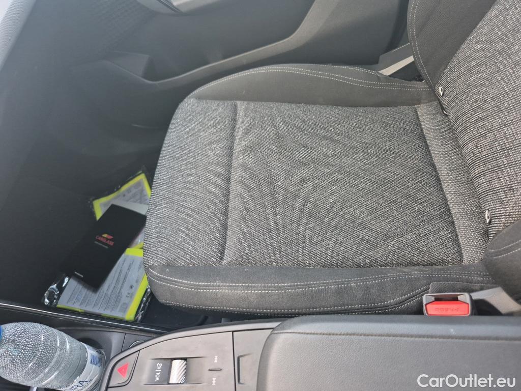  Bmw  X1 BMW  / 2022 / 5P / todoterreno sDrive18d #2