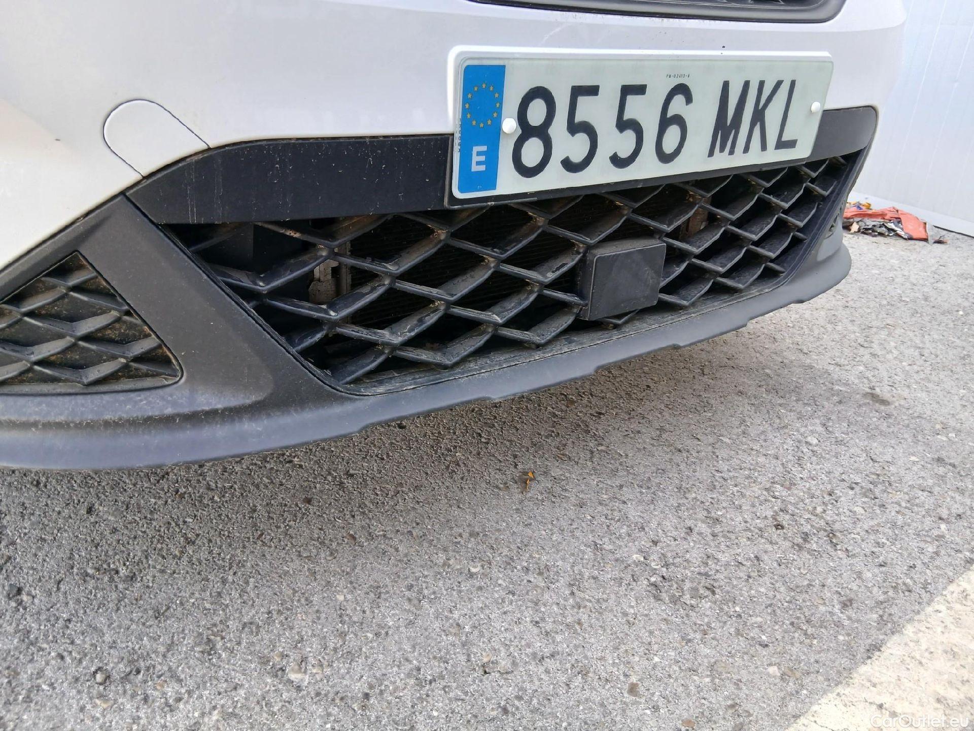  Seat  Arona SEAT  / 2021 / 5P / todoterreno 1.0 TSI 81kW (110CV) Style XL(SP) #9