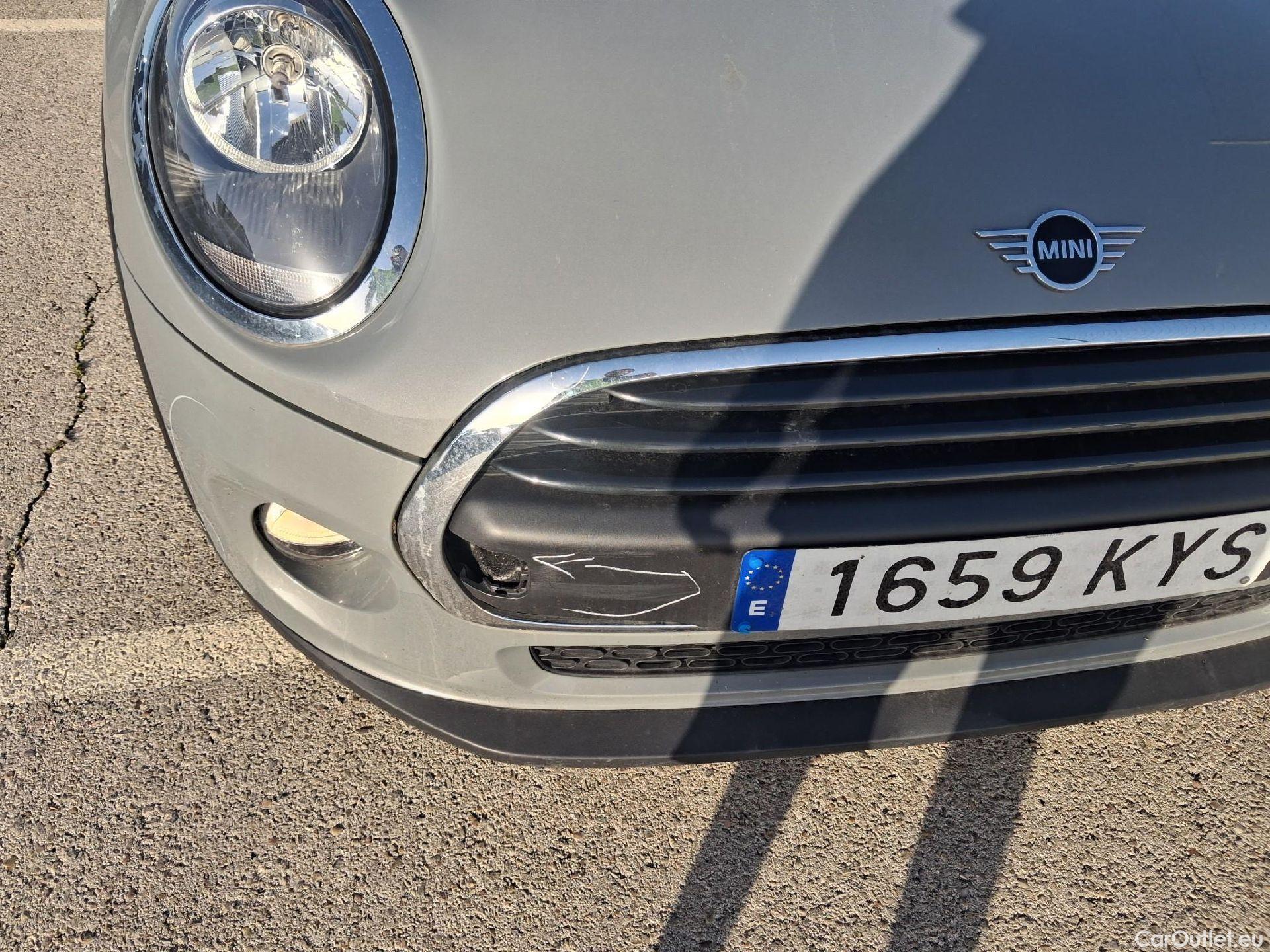  Mini  Cooper MINI MINI / 2014 / 3P / berlina con portón ONE D #12