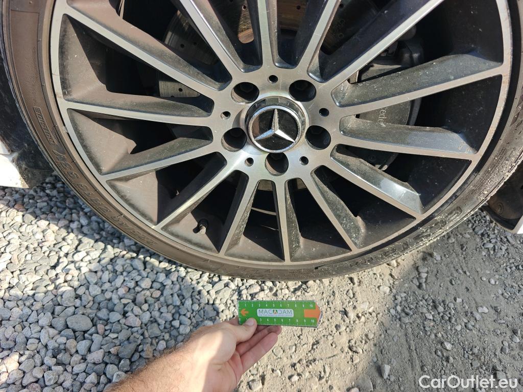  Mercedes  CLA-Klasse MERCEDES-BENZ CLA / 2019 / 4P / coupé CLA 200 D DCT #5