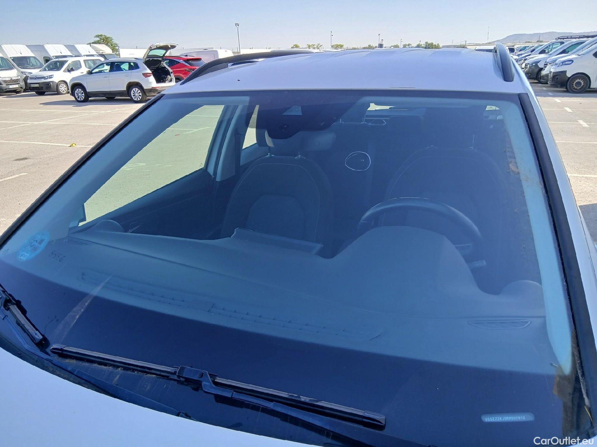  Seat  Arona SEAT  / 2021 / 5P / todoterreno 1.0 TSI 81kW (110CV) Style XL(SP) #2