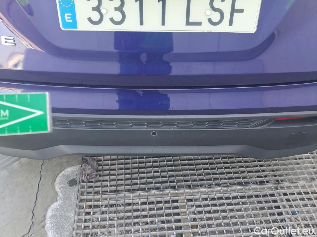  Nissan  Juke NISSAN  / 2019 / 5P / crossover DIG-T 84 kW (114 CV) Acenta Llantas 17 #8