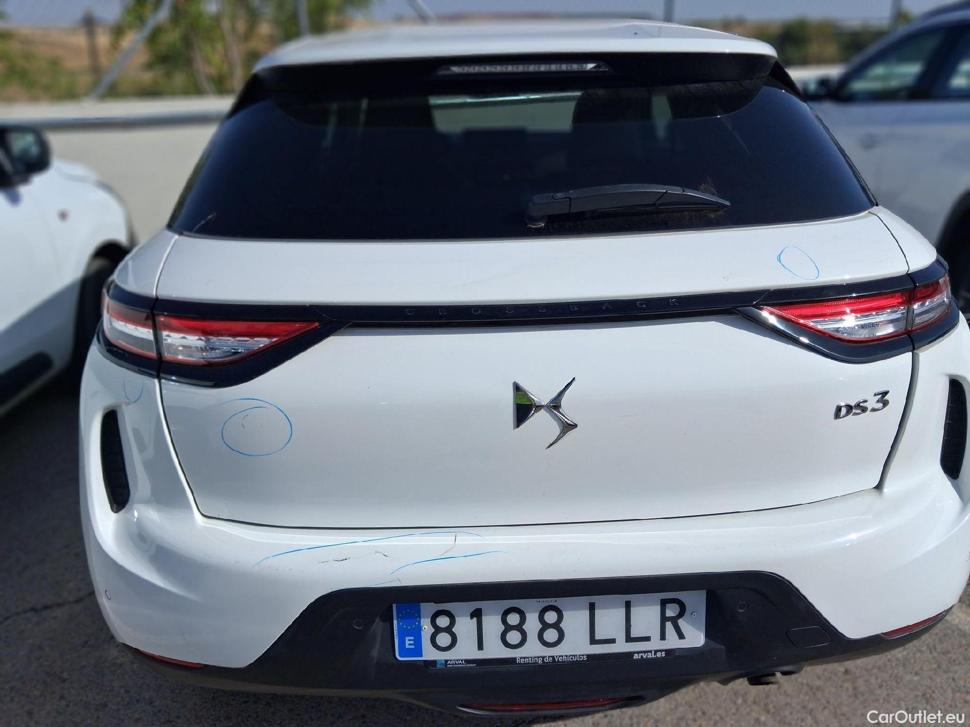  DS  3 Crossback DS DS  / 2018 / 5P / todoterreno PureTech 73 kW Manual SO CHIC (AC) #40