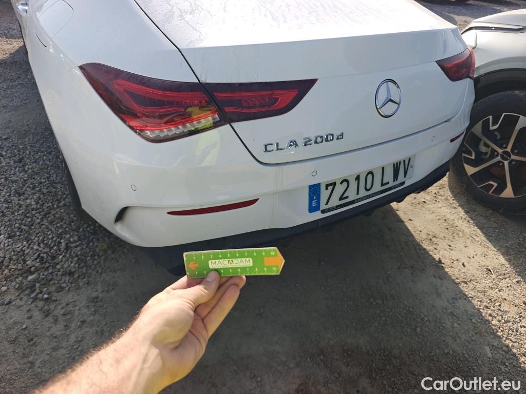  Mercedes  CLA-Klasse MERCEDES-BENZ CLA / 2019 / 4P / coupé CLA 200 D DCT #32
