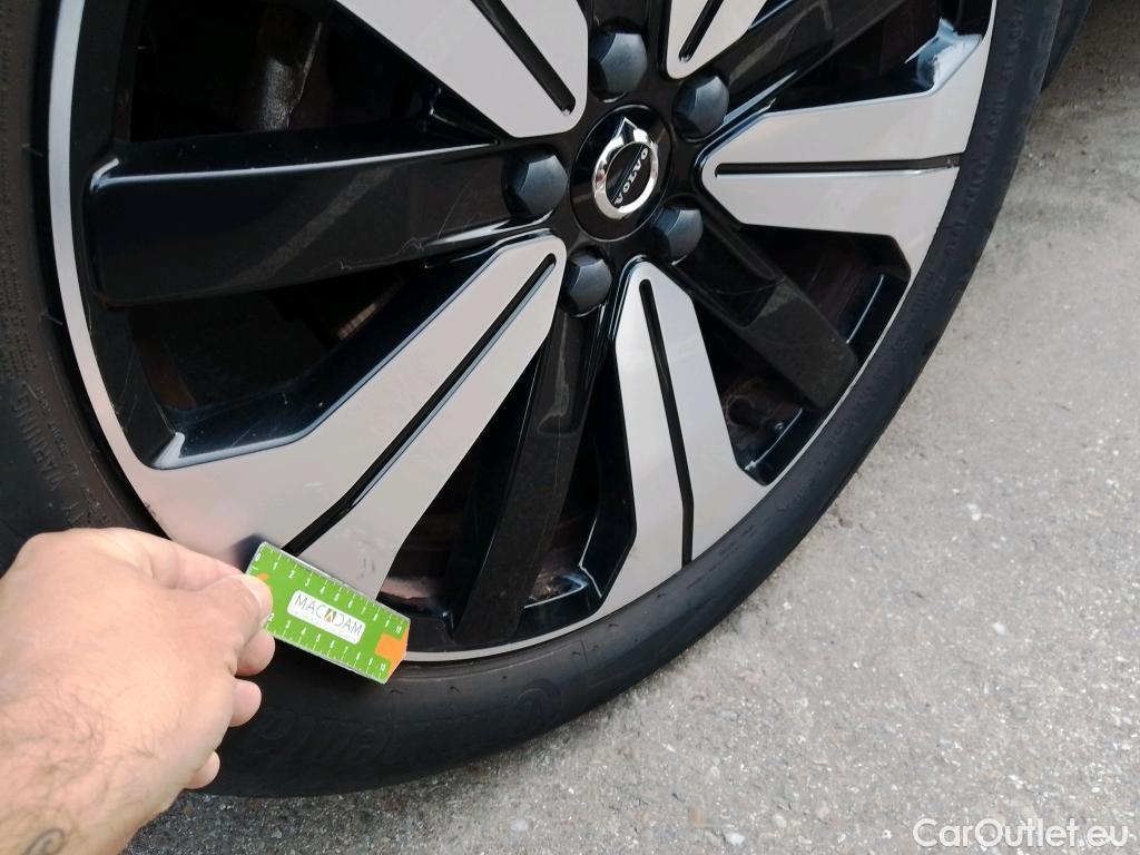  Volvo  XC 40 VOLVO XC40 / 2021 / 5P / todoterreno 1.5 T5 Recharge PHEV Bright Auto #12