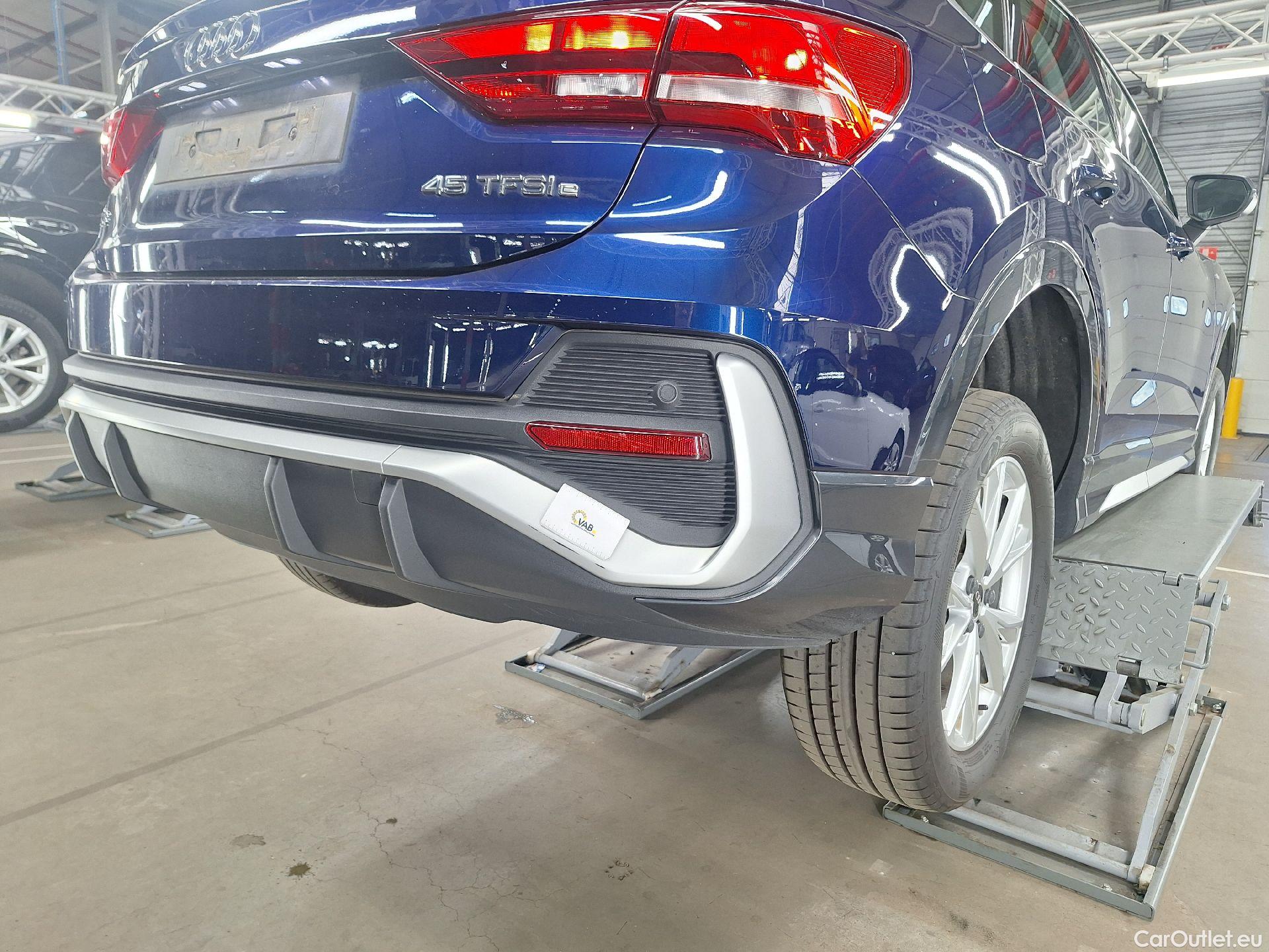  Audi  Q3 Audi,  SB '19 PHEV,  SB 45 TFSie PHEV S Li.Str. #18