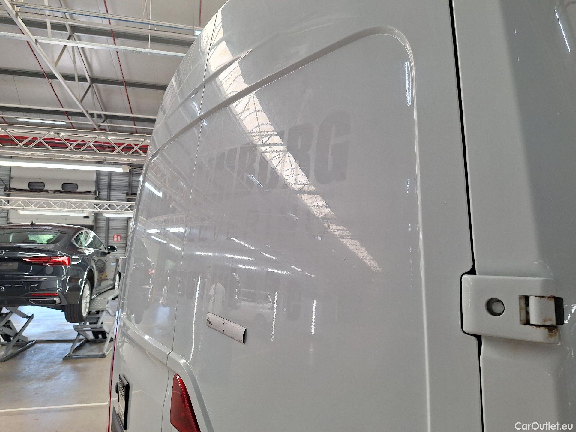  Renault  Master Renault Trucks, _ '19, Mast.150 35 FG L2H2 Red Edit. #22