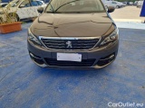  Peugeot  3008 PEUGEOT 308 / 2017 / 5P / Station wagon SW Allure BlueHDi 130 S&S #28
