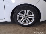  Toyota  Corolla TOYOTA  / 2019 / 5P / STATION WAGON TS 1.8 HYBRID BUSINESS TECH #100